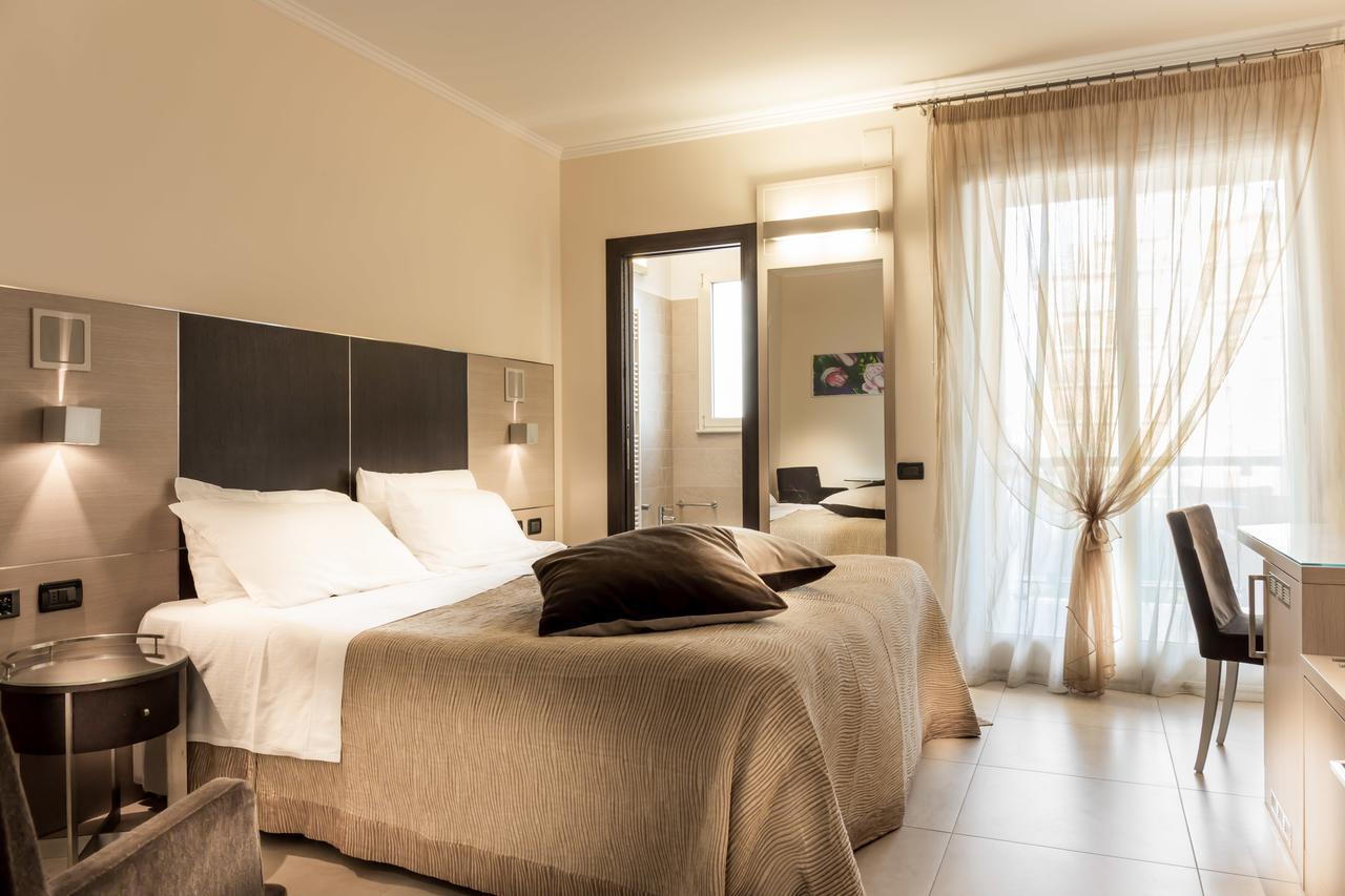 Hotel Imperial San Benedetto del Tronto Esterno foto