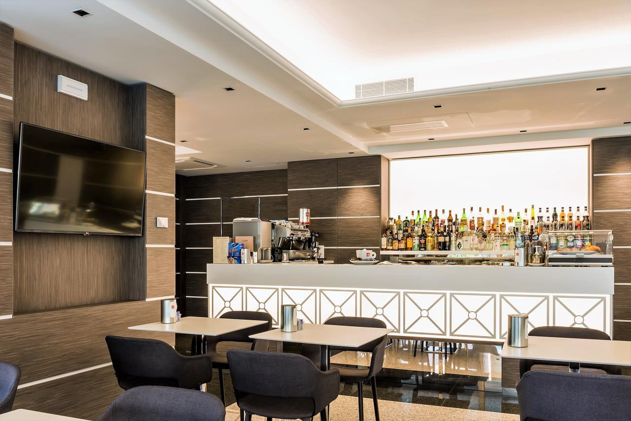 Hotel Imperial San Benedetto del Tronto Esterno foto