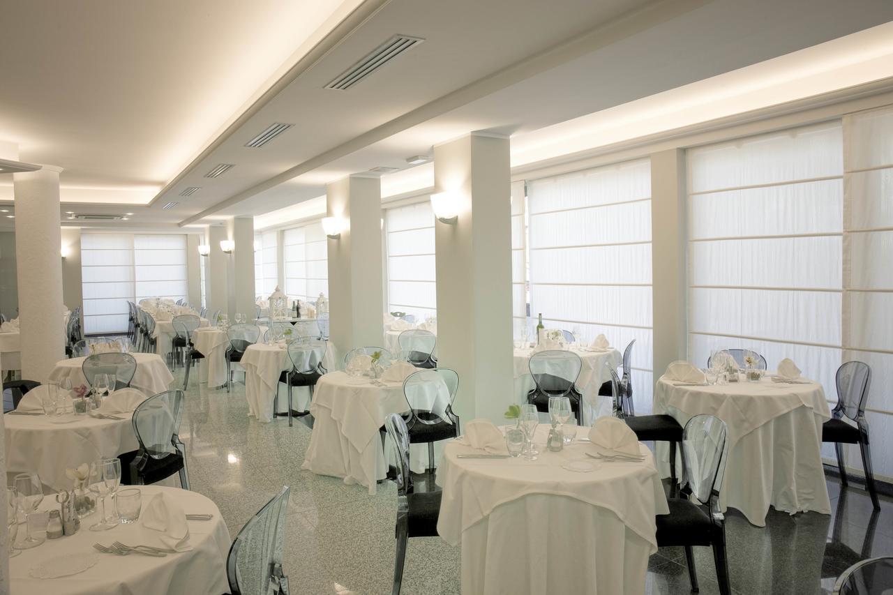Hotel Imperial San Benedetto del Tronto Esterno foto