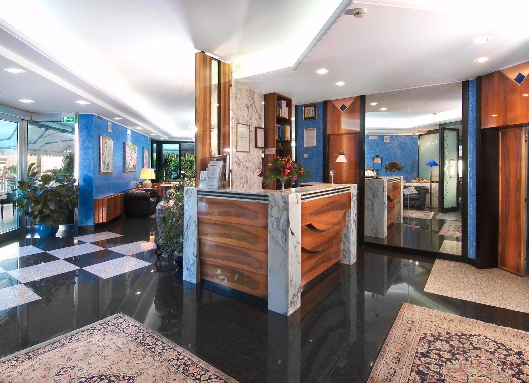 Hotel Imperial San Benedetto del Tronto Esterno foto